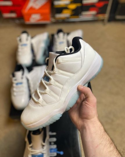 place that sell jordans