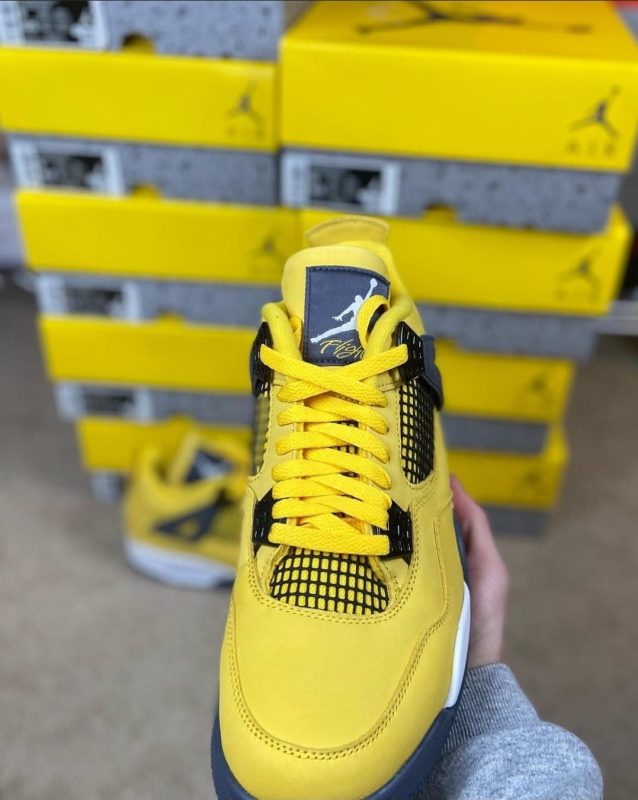 place that sell jordans